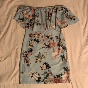 size 4 light blue floral strapless minidress
